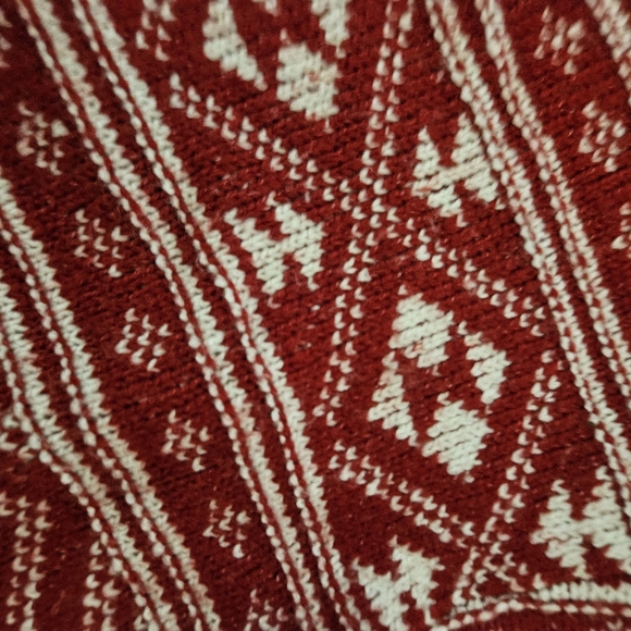 Christmas sweater- FREE shipping! - Picture 2 of 3